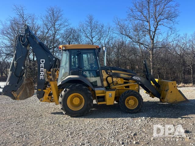Image of John Deere 410L equipment image 2
