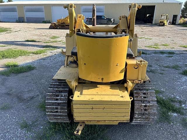Image of John Deere 440C equipment image 2