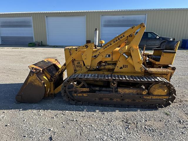 Image of John Deere 440C equipment image 1