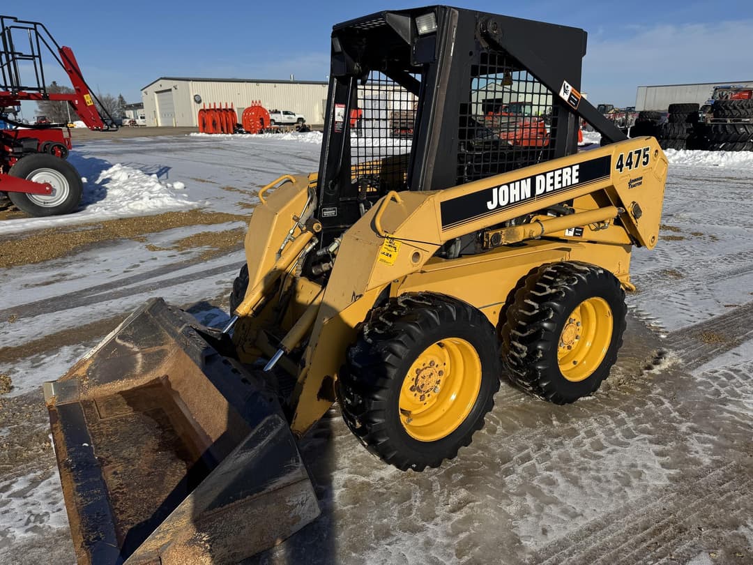 Image of John Deere 4475 Primary image