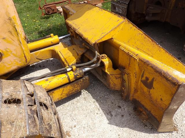 Image of John Deere 450 equipment image 2