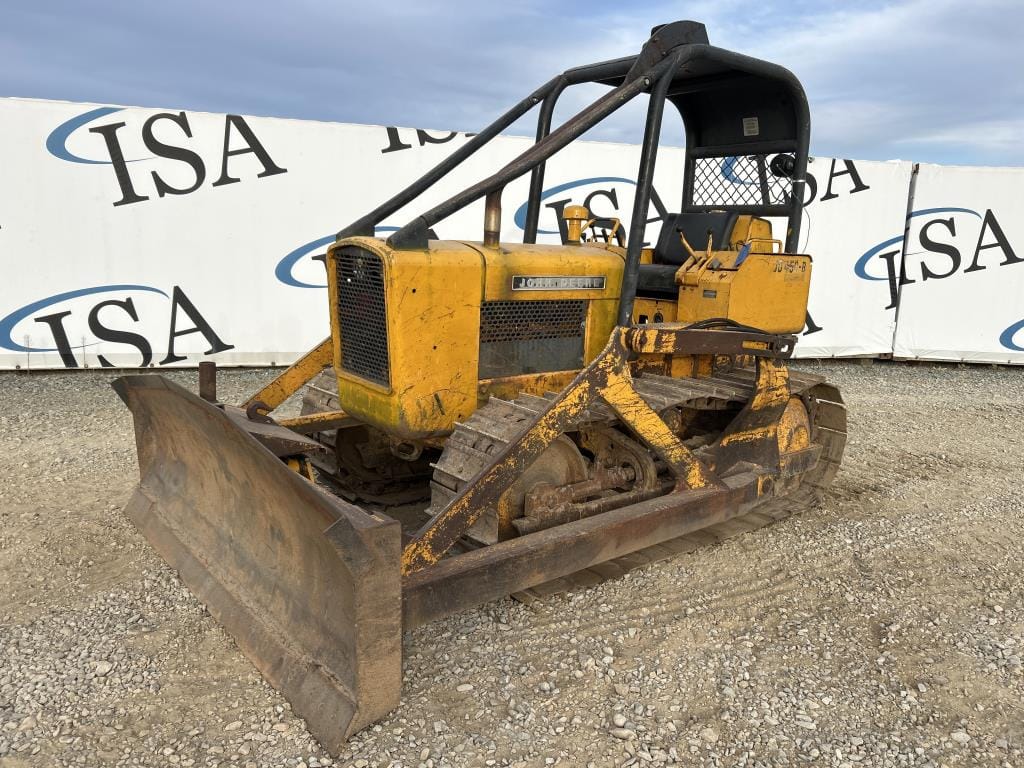 John Deere 450E Equipment Image0