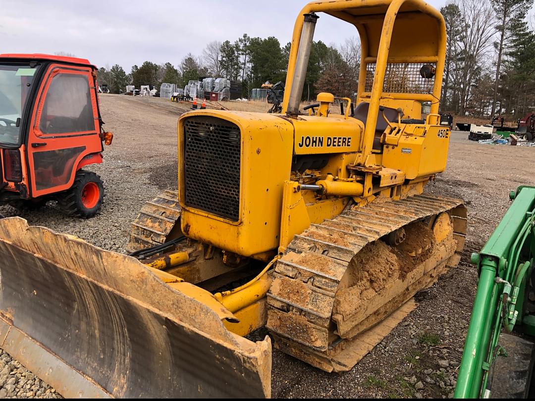 Image of John Deere 450E Primary image