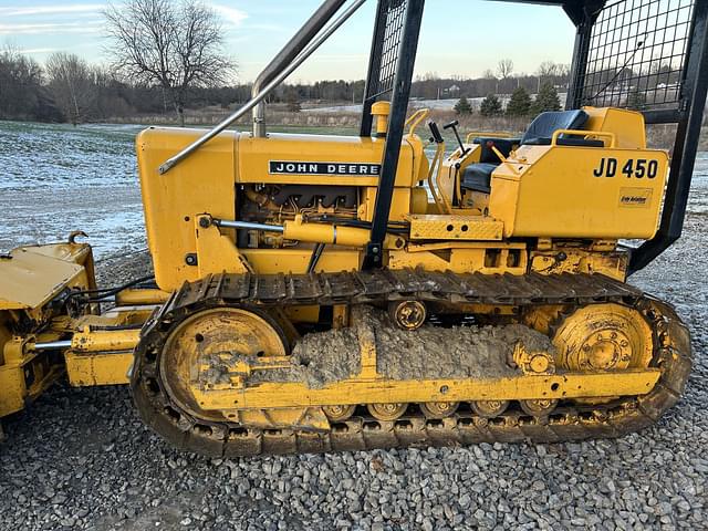 Image of John Deere 450 equipment image 2