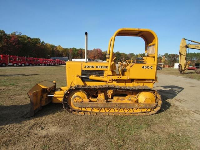 Image of John Deere 450C equipment image 3