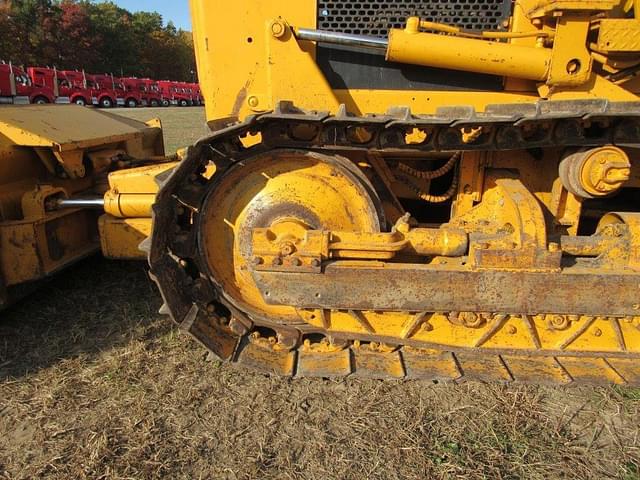 Image of John Deere 450C equipment image 4