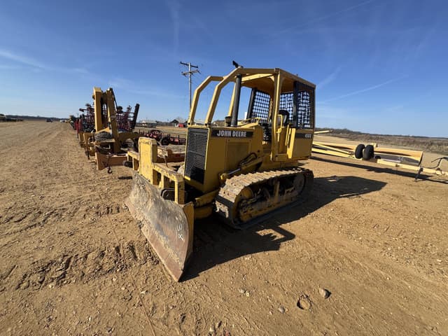 Image of John Deere 450G equipment image 1