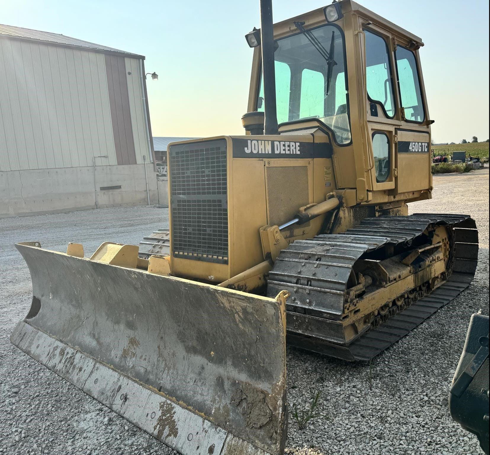 John Deere 450G TC Equipment Image0