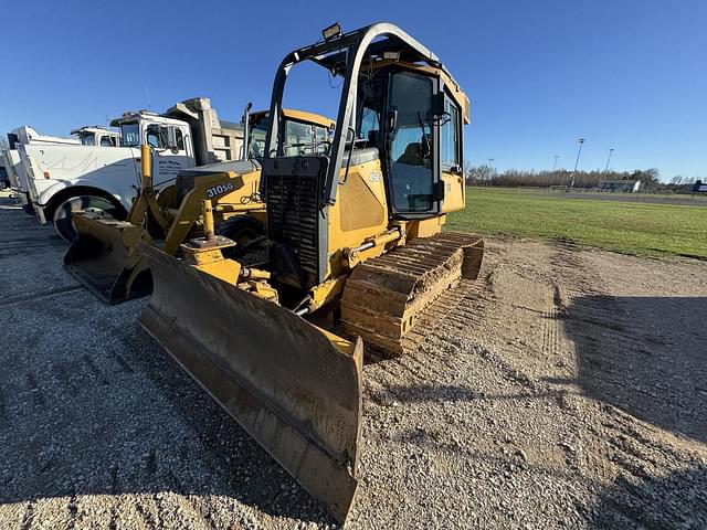 Image of John Deere 450J equipment image 1