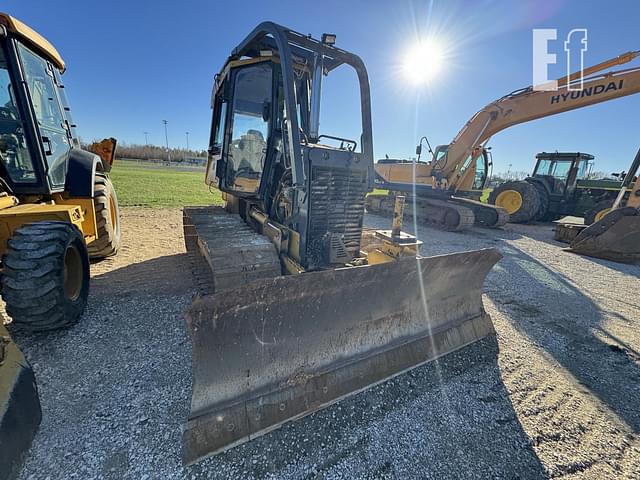 Image of John Deere 450J equipment image 3