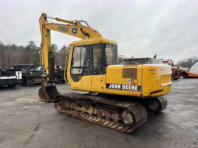 Image of John Deere 490E equipment image 2