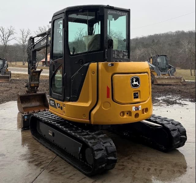 Image of John Deere 50P equipment image 4