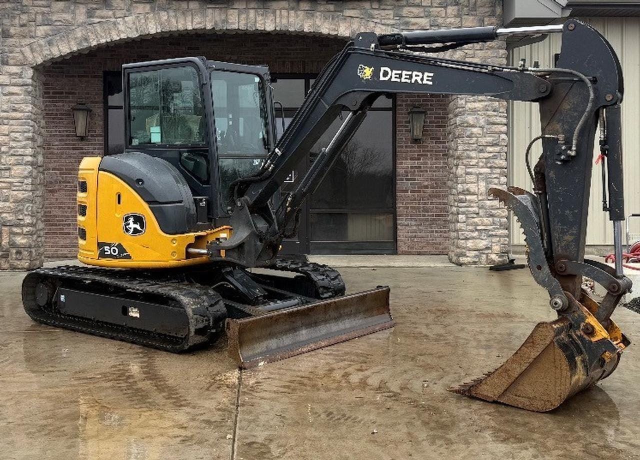 John Deere 50P Equipment Image0