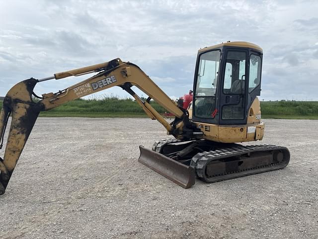Image of John Deere 50C equipment image 1