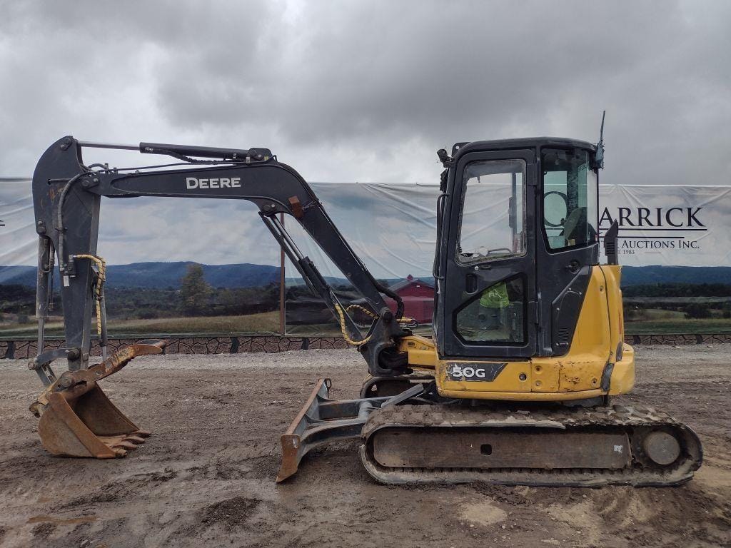 John Deere 50G Equipment Image0