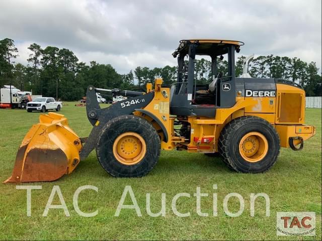 Image of John Deere 524KII equipment image 1