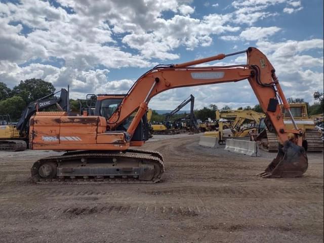 Image of  Doosan DX180LC-3 equipment image 2