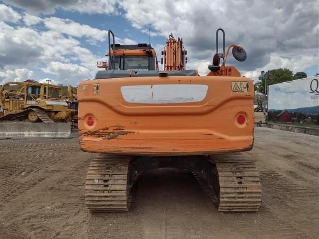 Image of  Doosan DX180LC-3 equipment image 3