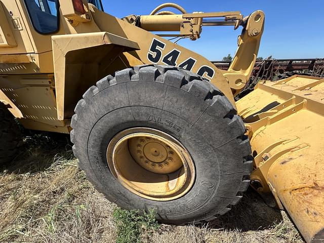 Image of John Deere 544G equipment image 2