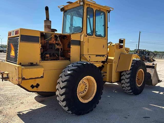 Image of John Deere 544G equipment image 3