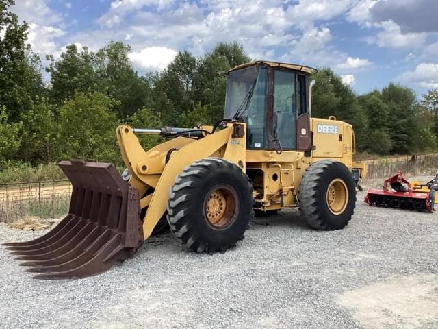 Image of John Deere 544H equipment image 1