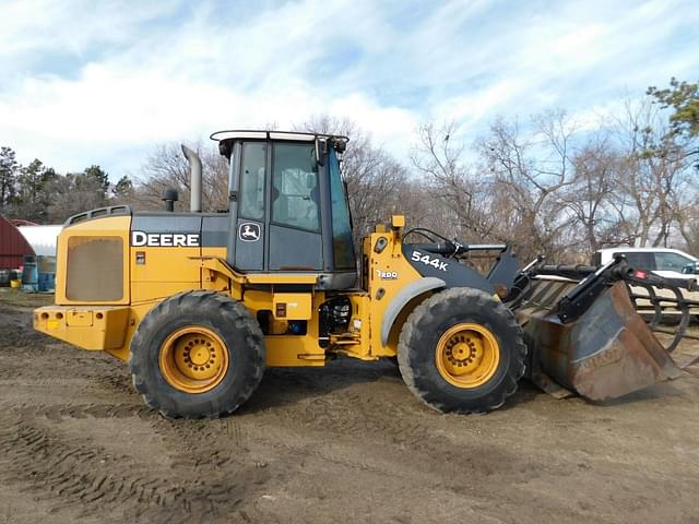 Image of John Deere 544K equipment image 4