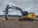 2021 John Deere 250G LC Image