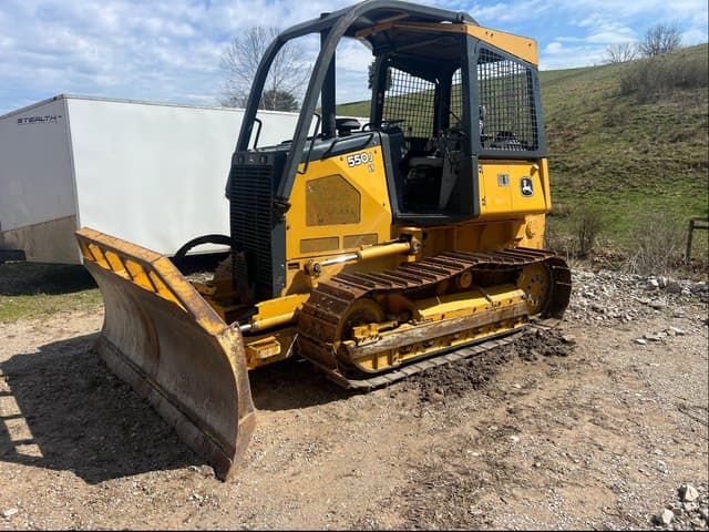 Image of John Deere 550J LT equipment image 1