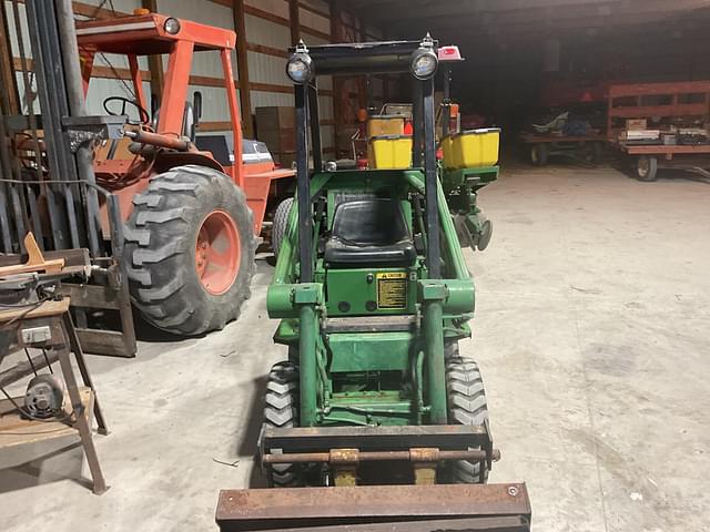 Image of John Deere 60 equipment image 2