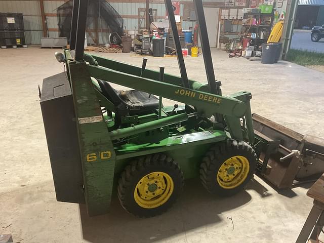 Image of John Deere 60 equipment image 3