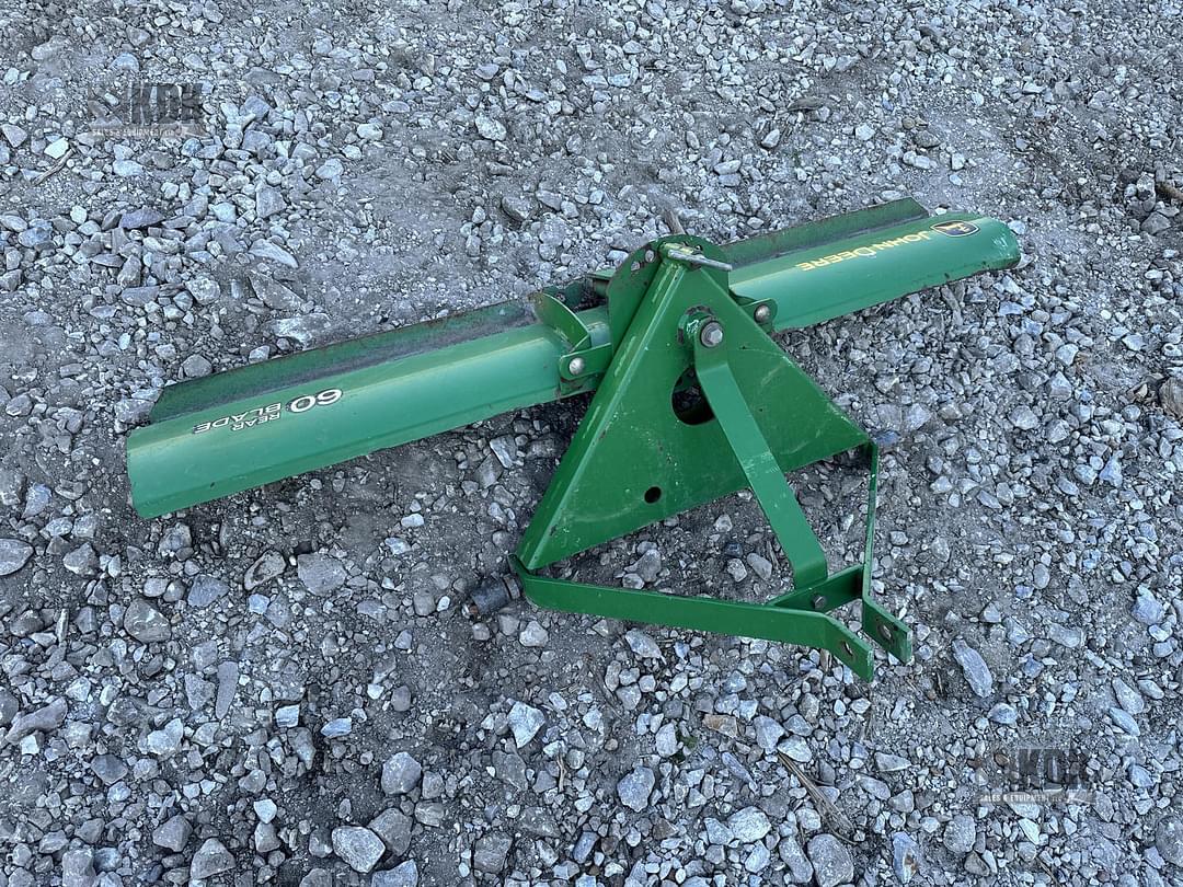 Image of John Deere 60 Image 1