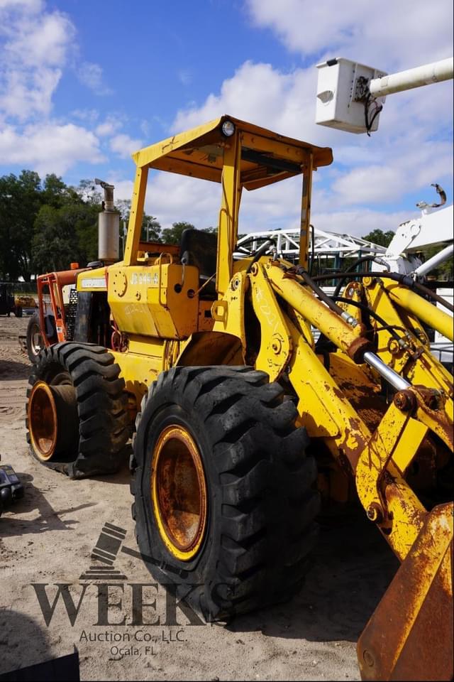 Image of John Deere 644A equipment image 1