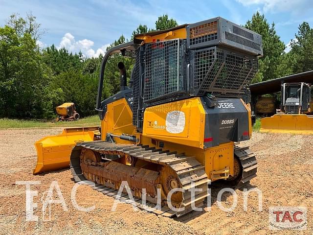 Image of John Deere 650 equipment image 2