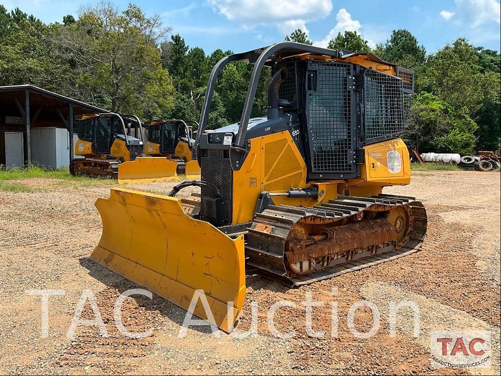 Image of John Deere 650 Primary image