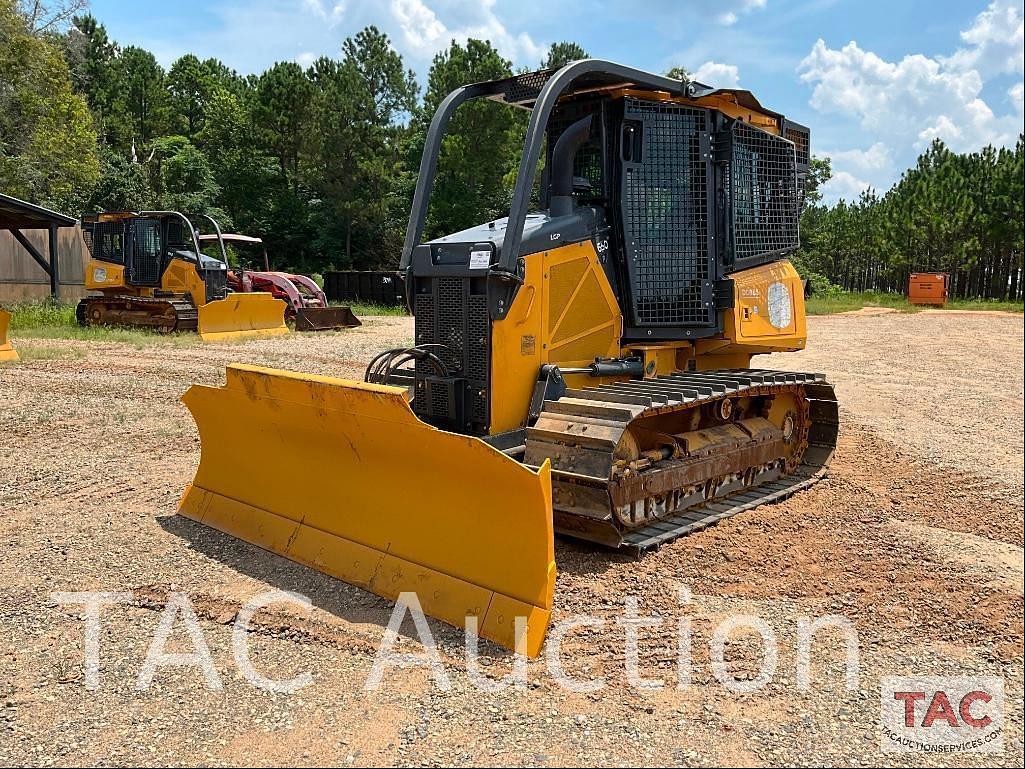 Image of John Deere 650 Primary image