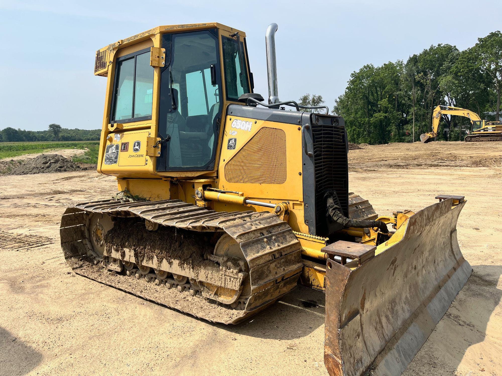 Main image John Deere 650H LGP