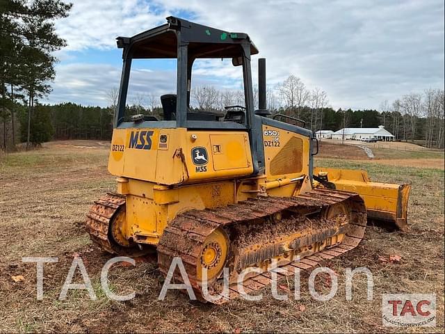 Image of John Deere 650J LGP equipment image 4