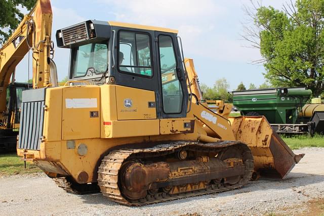 Image of John Deere 655C equipment image 2