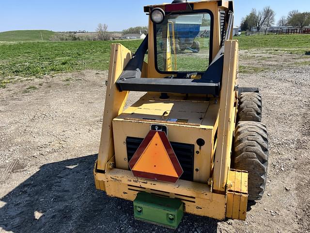 Image of John Deere 675B equipment image 3
