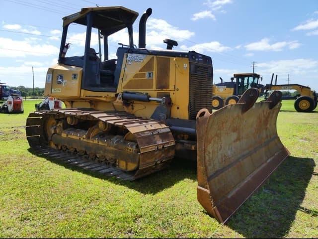 Image of John Deere 700K LGP equipment image 1