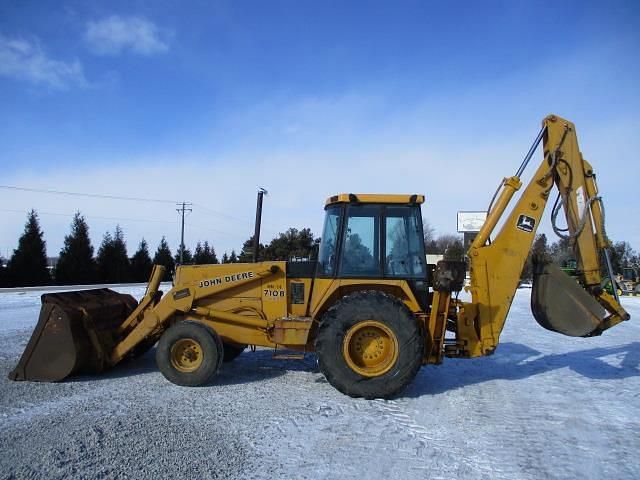 Image of John Deere 710B equipment image 3