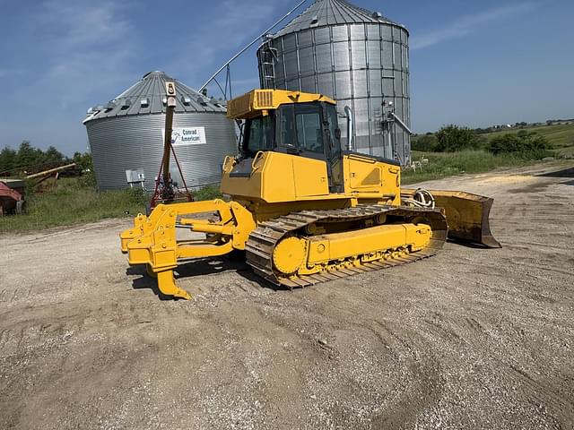 Image of John Deere 750J LGP equipment image 3