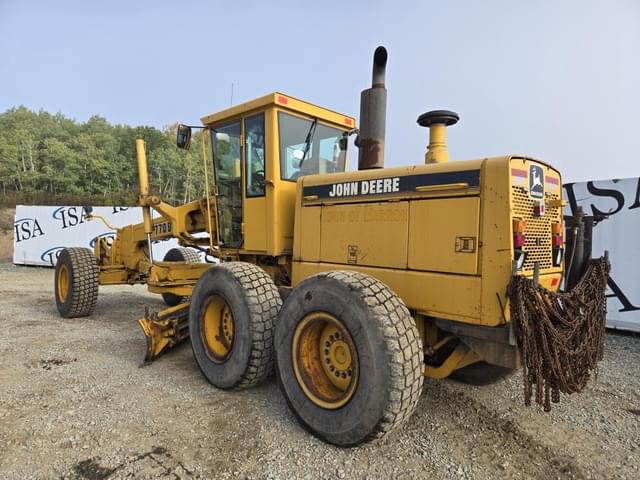 Image of John Deere 770BH equipment image 2