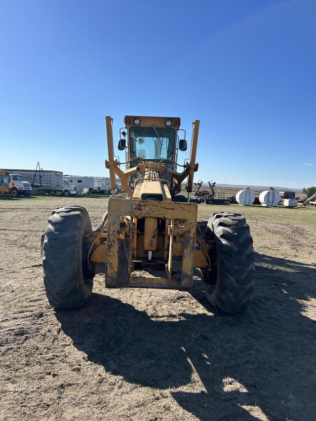 Image of John Deere 772A equipment image 1