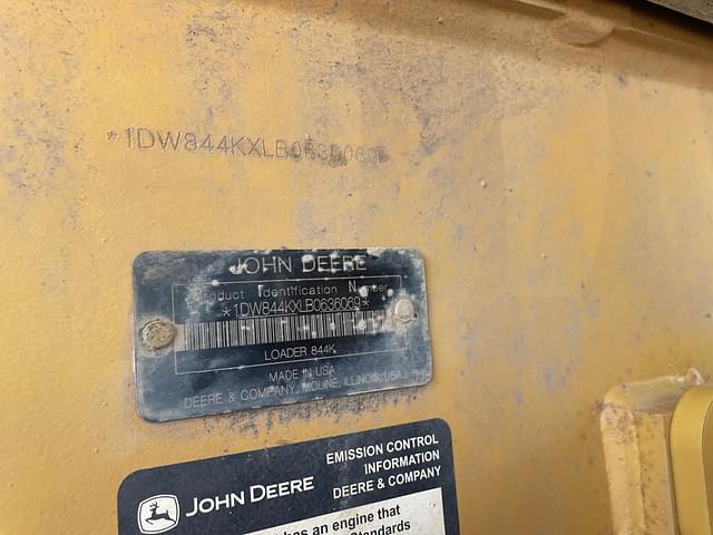 Image of John Deere 844K equipment image 3