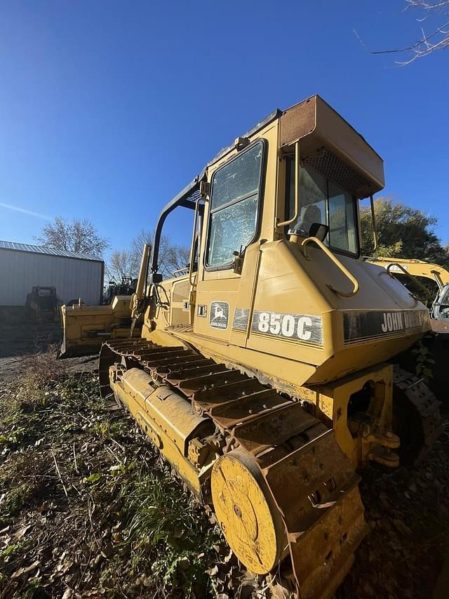 Image of John Deere 850C equipment image 1