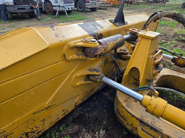 Image of John Deere 850J equipment image 4