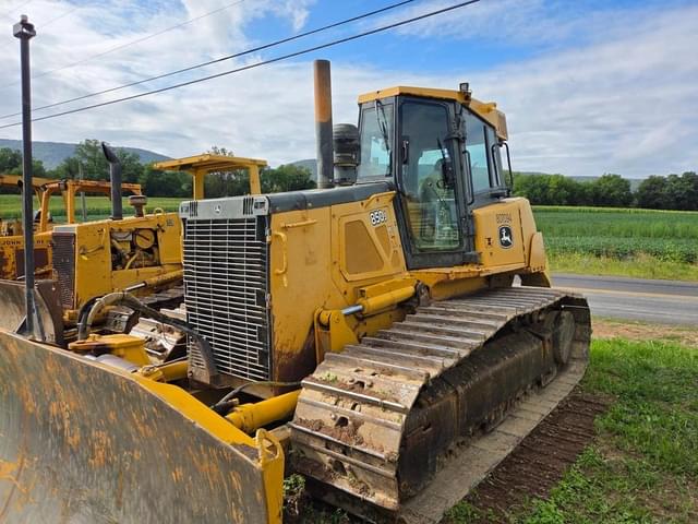 Image of John Deere 850J equipment image 1