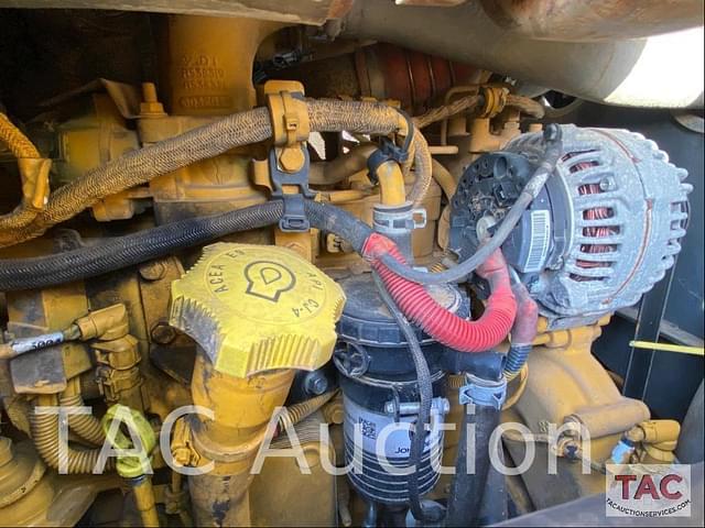Image of John Deere 850K LGP equipment image 3