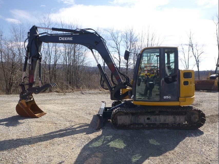 Image of John Deere 85G Primary image